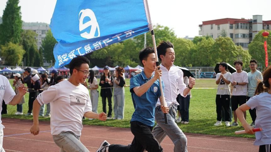 fd0b85ccd71928418a3f65adfeafd32 fd0b85ccd71928418a3f65adfeafd32